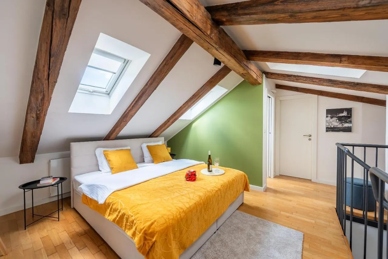 Duplex Apartment With Ac In Prague Center
